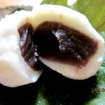 菓司庵 いずみ野 - 柏餅（こし餡）！(2013,05/04)