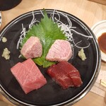 越中屋  - 本マグロ造り盛り合わせ