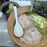 覆麺 智 - 