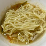 麒麟飯店 - 酸辣湯麺