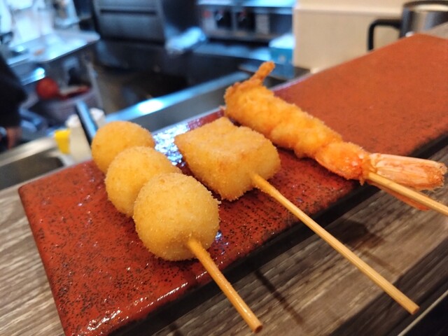 遣らずの雨 - 青森（串揚げ）の写真