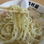 田村屋 - 手揉み麺が･･･絡む。