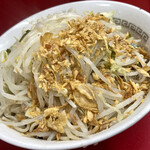 ラーメン二郎 - 『小ラーメン＋塩汁なし』(麺少なめ・ニンニク少なめ)