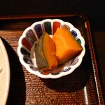 Yottsuba - ○かぼちゃの煮付け
                      適度な柔らかさで美味しい味わい。