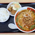 Moriyama Pakingu Eria Kudari Sunakku Kona - 台湾ラーメンセット