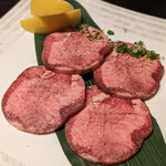 Yakiniku Ryuunosuke - 