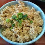 まるまつ - ミニ鶏そぼろ丼
