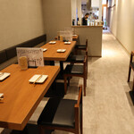 れいせん町悟くう - 広々としたテーブル席