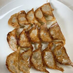 ぎょうざ 湖月 - 