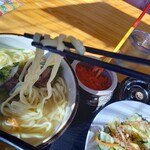 沖縄料理 美ら結 - 麺リフト