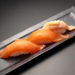 三文鱼3贯组合/Salmon Nigiri 3 pieces