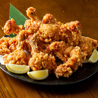 【名物③】極上の旨さ！秘伝の手羽チューリップから揚げ