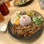 さらしあキッチン - 【バルタラッチャチキン 1,200円(税込)】南インド系。ローストココナッツのチキンカリーです。