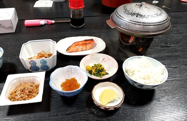 民宿春山荘 十和田湖畔の静寂に包まれた癒しの宿