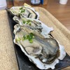 やまご食堂 - 料理写真:殻付き牡蠣