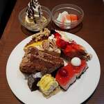 SWEETS PARADISE - 