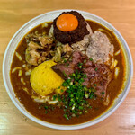 吉田カレー  - ミックス 小・アチャール・チーズ・熟成上州牛ランプローストビーフ・ポテトサラダ・トマトツナマヨ