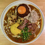 吉田カレー  - ミックス 小・アチャール・チーズ・熟成上州牛ランプローストビーフ・ポテトサラダ・トマトツナマヨ