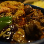 アジアンスープカリー べす - ラム煮＋ブタ＋かきあげ