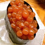 鮨おばな - イクラの醤油漬け、というよりむしろ味噌漬け