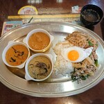 サバイ ジャイ タイランド - ヤタイセット（ランチ）1,098円