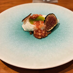 レストラン ナズ - いちじくの葉アイスと丸ごといちじく