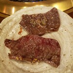 Yokohama Yakiniku Agyuu - 和牛ロース