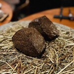 レストラン ナズ - 短黒和牛 ダボス牧場 再飼育7年