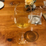 レストラン ナズ - 発酵コンブチャ、ほうじ茶、エルダーフラワー