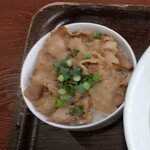 麺屋八代 - 豚丼醤油（小）