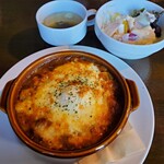 夕日ヶ丘レストラン善生 - チーズたっぷり落とし卵の焼きカレー