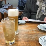 百味 - オヤジと乾杯