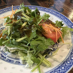 廣東餃子房 - 香菜サラダ