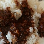 ライスにカレーをかけてみました。