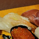 Hikoemon Washoku Sushi - ◆「特上にぎり」◇甘エビ