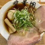瀬戸内らーめん 醤華園 - 醤油ラーメン880円+煮卵120円。