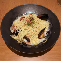 グランド キッチン - 贅沢なキノコのスパゲッティ