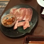 和牛とごはん 焼肉じゅん - 