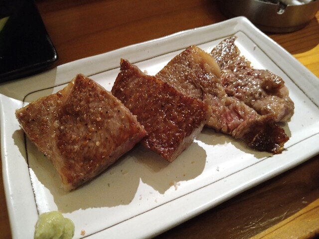 クシヤキ ダイニング ハチ （kushiyaki dining 8 Hachi） - 苅藻