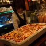 バール エ ターヴォラ カルダ ラ・ジョストラ - 焼き立てラザニア