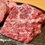 YAKINIKU BON'S - 