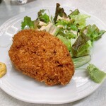 ゆたか食堂 - まぐろメンチ旨くてお変わりw