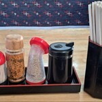 セルフうどん麺太郎 - 調味料、割り箸