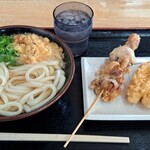 セルフうどん麺太郎 - かけうどん(2玉)、イイダコの天ぷら、鶏天
