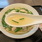 Ha Noi Food - 実にスッキリとしたスープ