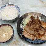 お食事 まるやま - リブロース生姜焼き定食 