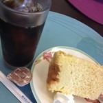 あんじゅ - デザートにアイスコーヒー、自家製シフォンケーキ付きでランチ900円