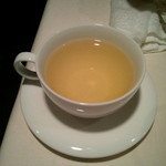 ビストロ 間 - お連れさまは…「ハーブティーを♪」