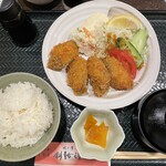 いくら丼 旨い魚と肴 北の幸 釧路港 - 