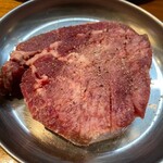 肉問屋直営 食肉市場 とんちゃん焼肉 大王 - 